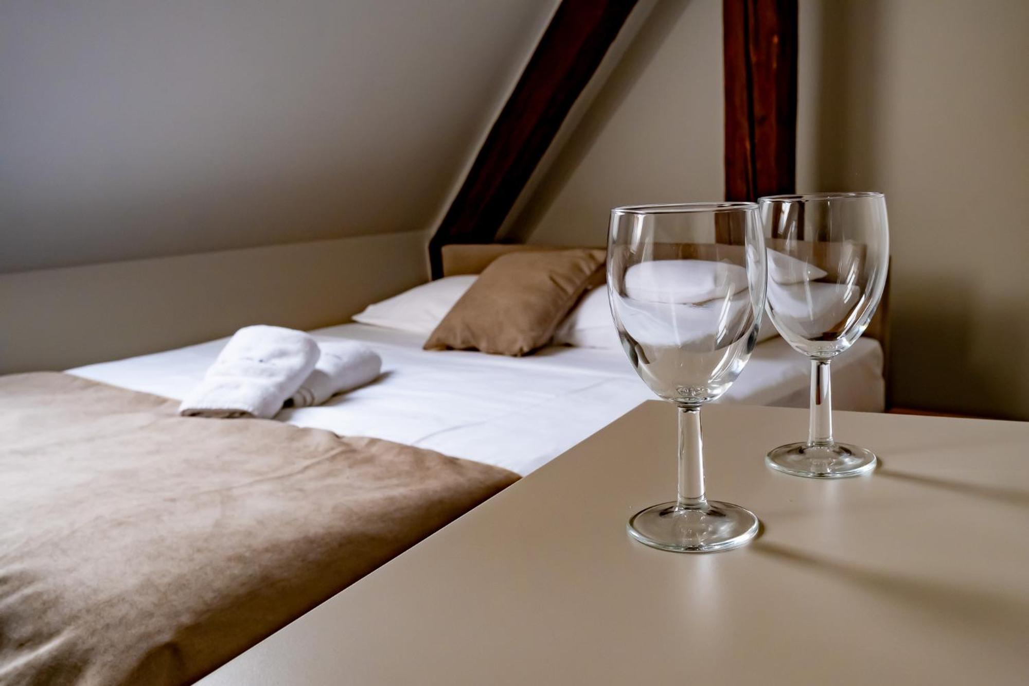 Relax Hotel Stork Lednice Eksteriør billede